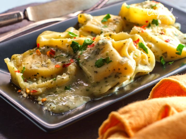 Tortellini With Saffron and Parmesan Cream