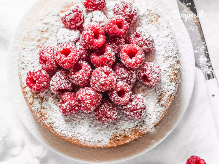 Victoria Sponge Cake