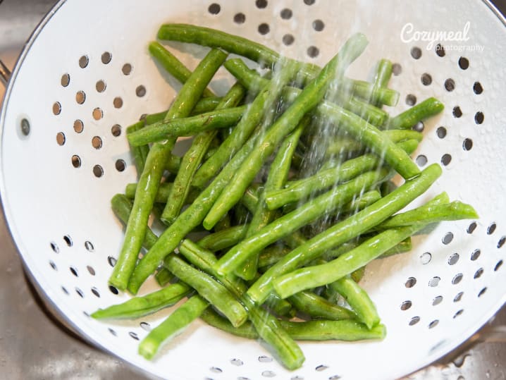 Washing green beans