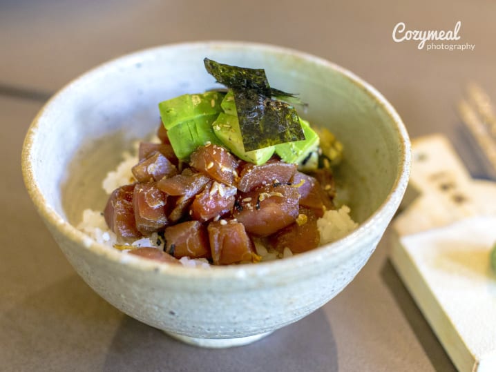 ahi tuna poke bowls