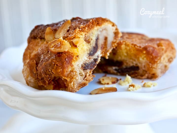 almond chocolate croissants