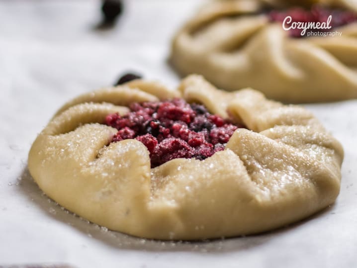 baking berry galette