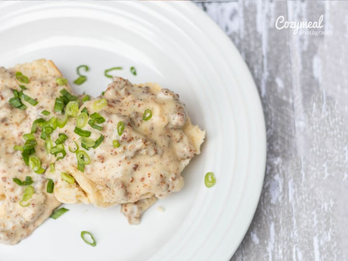 biscuits with sausage gravy