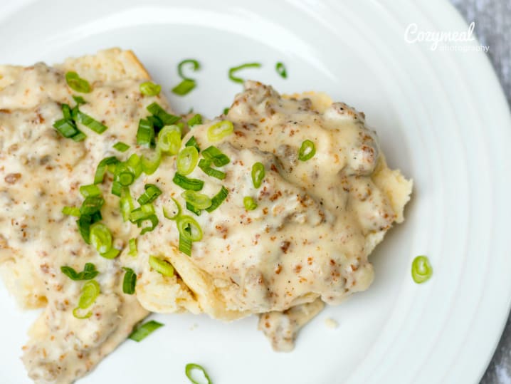 biscuits with sausage gravy