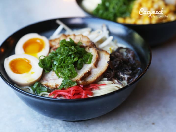 bowl of tonkotsu ramen