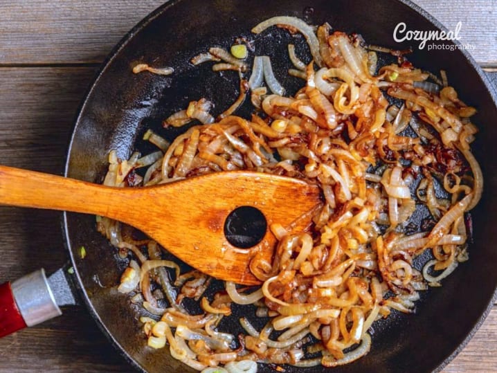 caramelizing onions