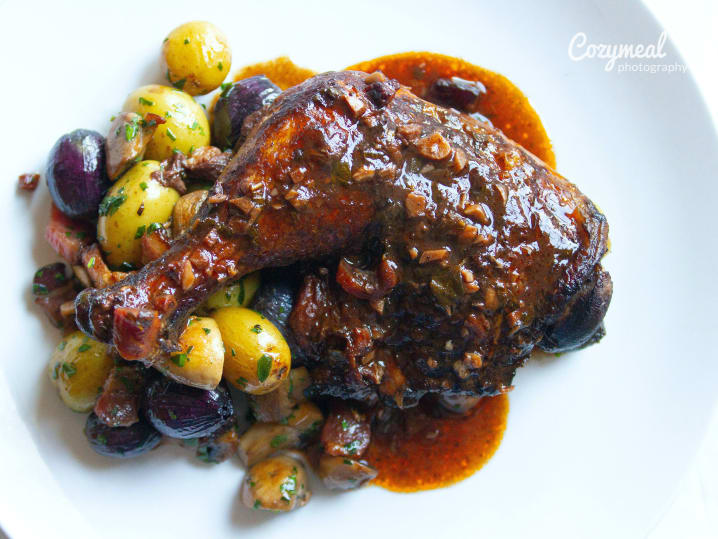 chicken coq au vin with red wine