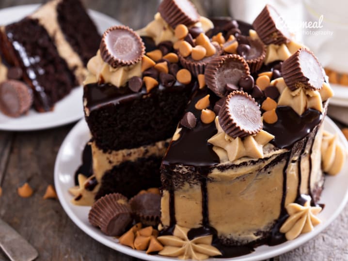 chocolate peanut butter cup cake