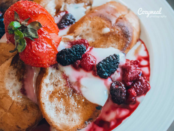 classic french toast with fruit