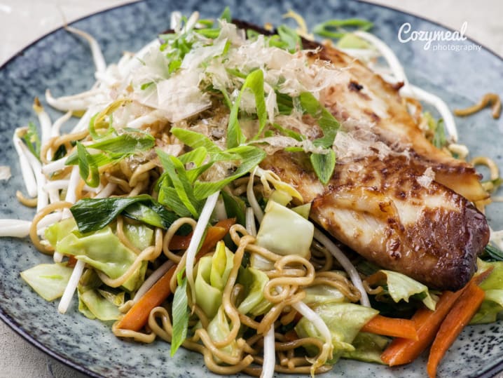 Japanese Yakisoba Chicken