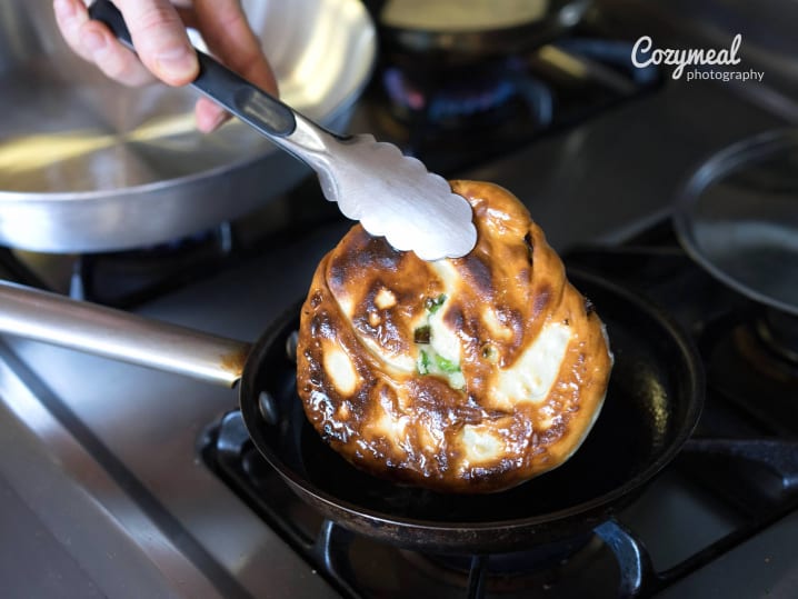 making scallion pancakes