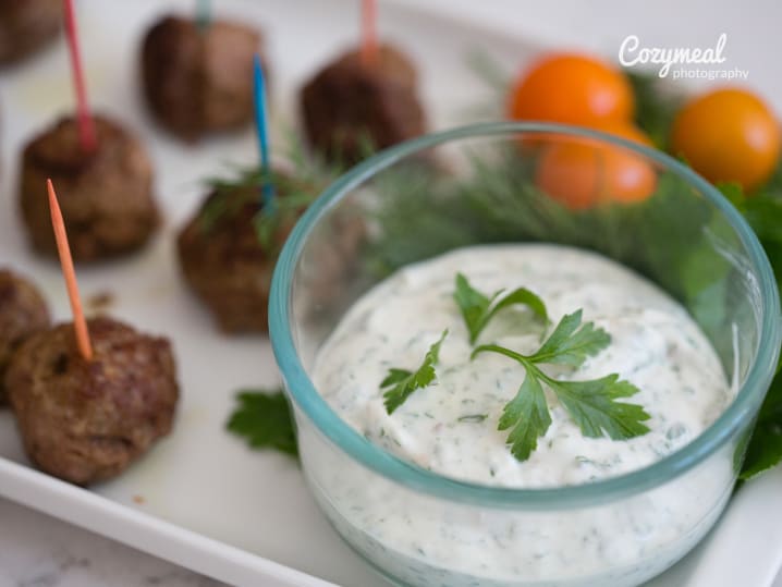 Lamb meatballs with mint yogurt sauce