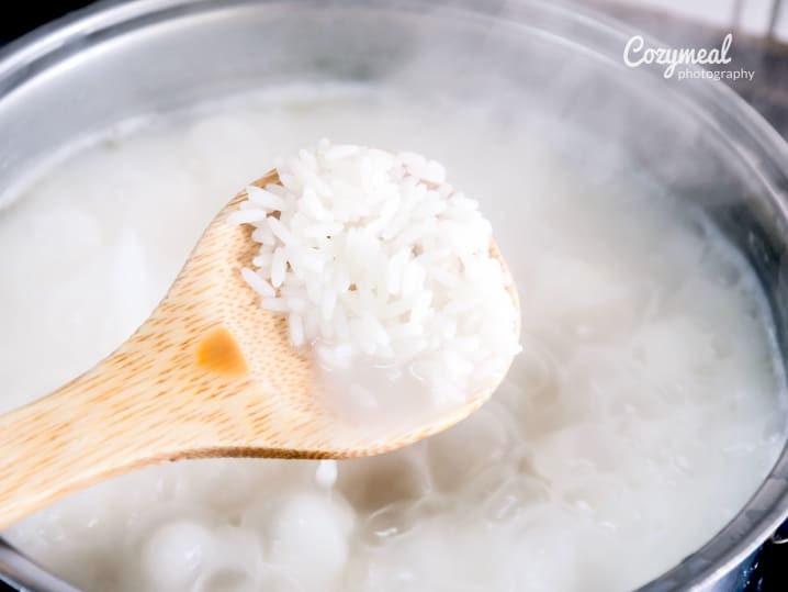 cooking rice