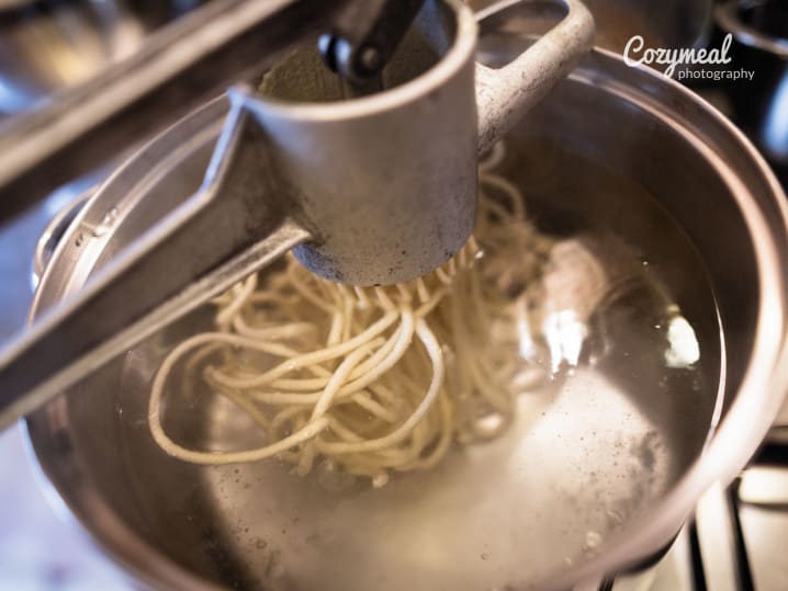 cooking Spaetzle