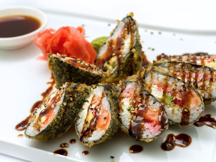 crunchy salmon sushi roll