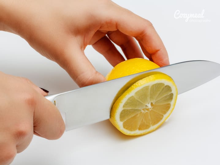 cutting lemon