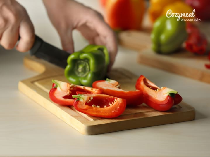 cutting peppers