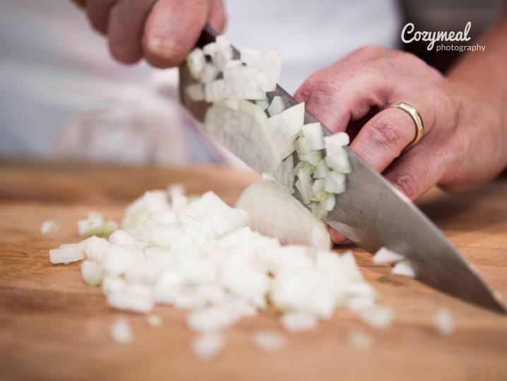 cutting onions