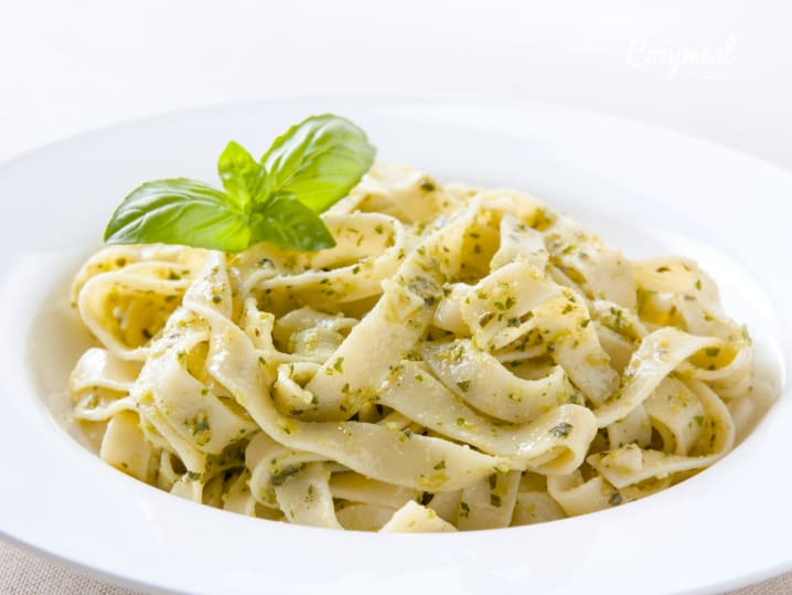 fettuccine with pesto