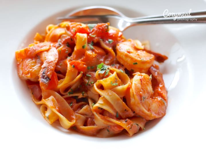 fettuccine with shrimp arrabbiata sauce