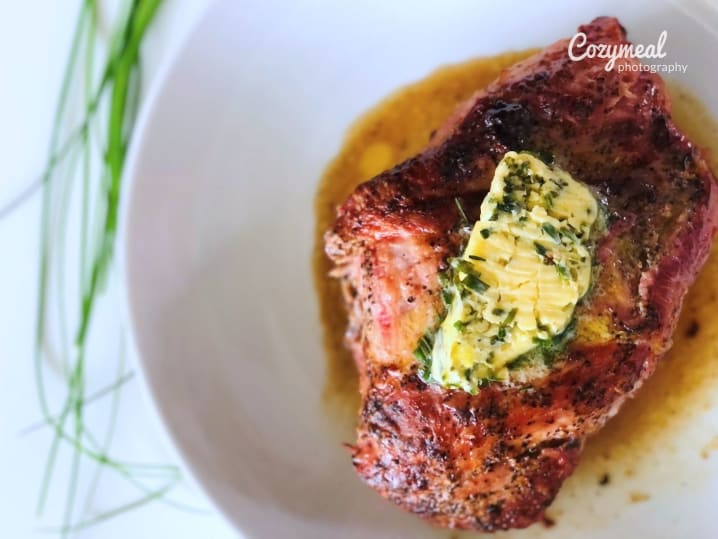 filet of beef with maître de butter