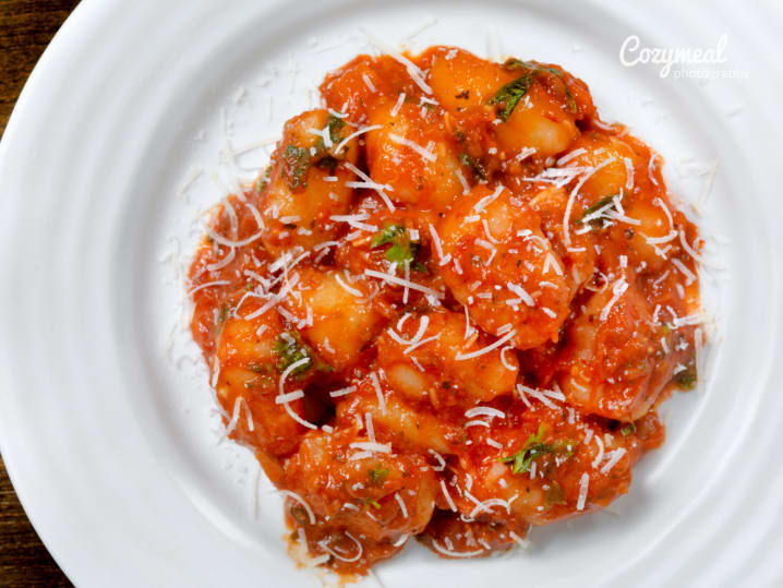 gnocchi with tomato sauce