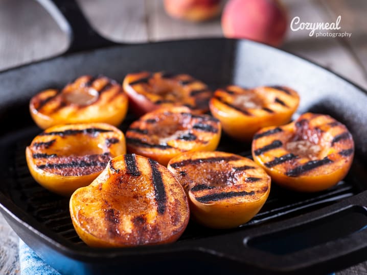 grilling peaches