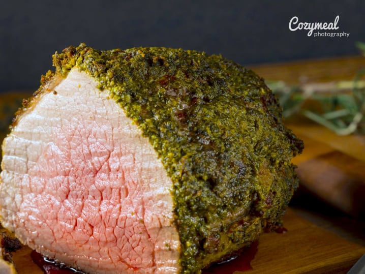 herb crusted beef tenderloin 2