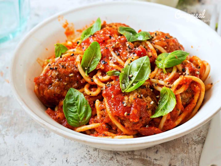 homemade pasta with meatballs