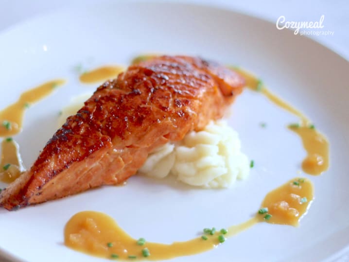 honey salmon with mashed potatoes