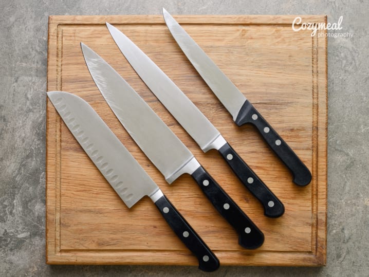 knives