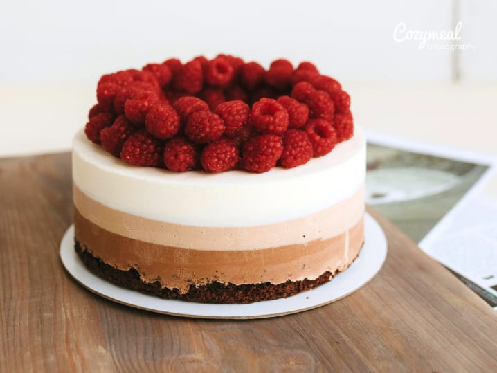 Layered Cake and Apron to Take