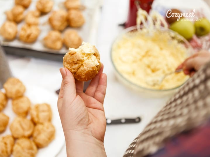 making Profiteroles