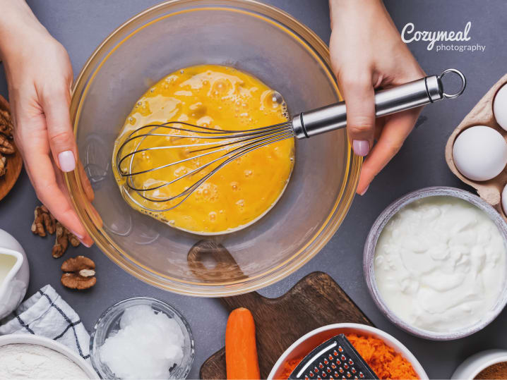 making carrot cupcakes