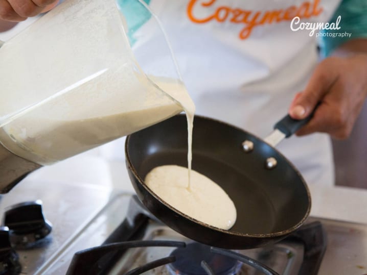 making crepes