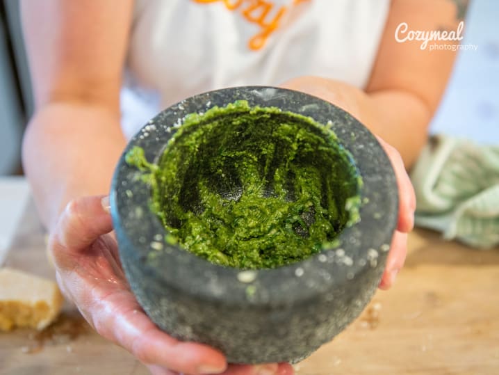 making fresh pesto