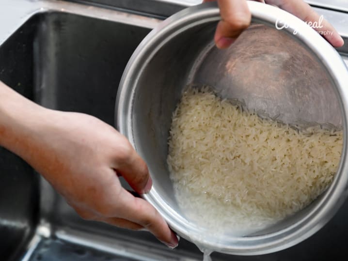making rice