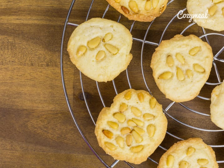 pignoli pine nut italian cookies