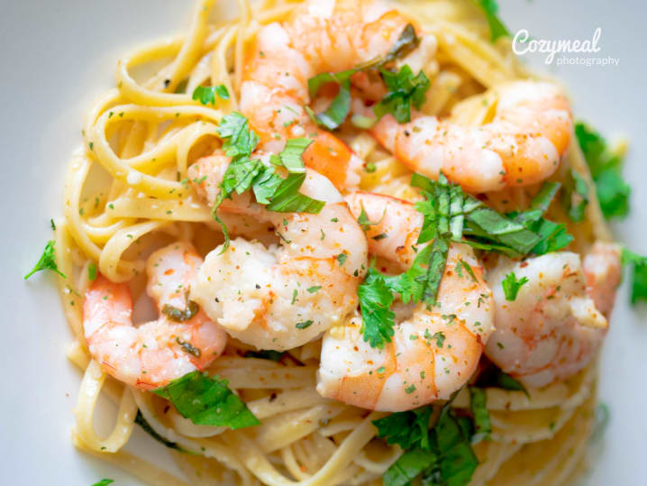 prawns with linguine pasta