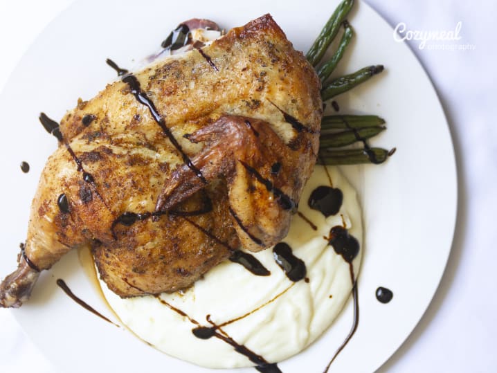 roasted chicken with mashed potatoes and green beans