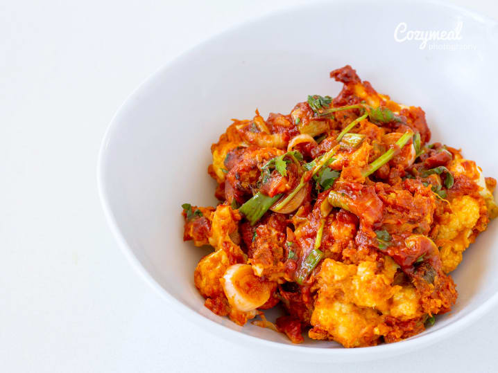 tomato braised cauliflower