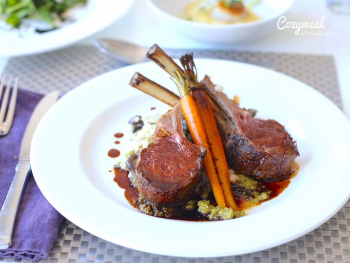 lamb chops with baby carrot and mashed potatoes