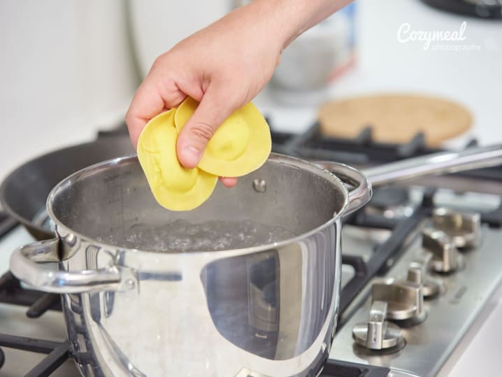 ravioli cooking