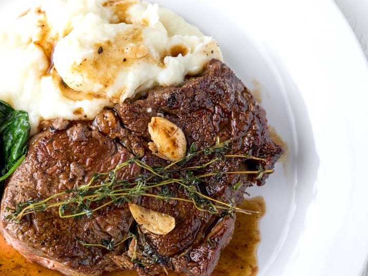 ribeye steak with mashed potatoes puree