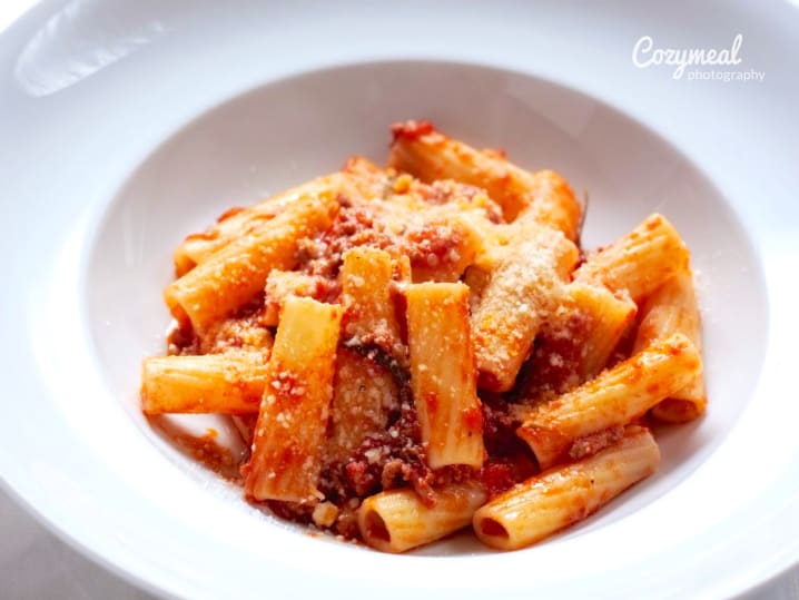 rigatoni bolognese
