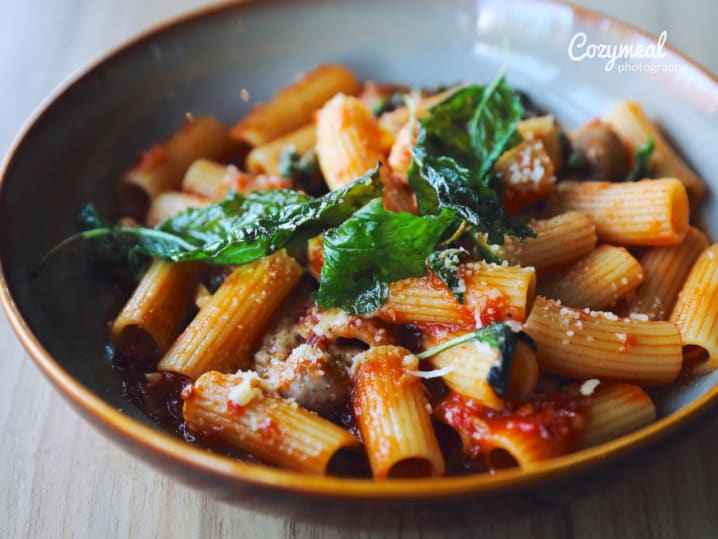 rigatoni pasta with sausage