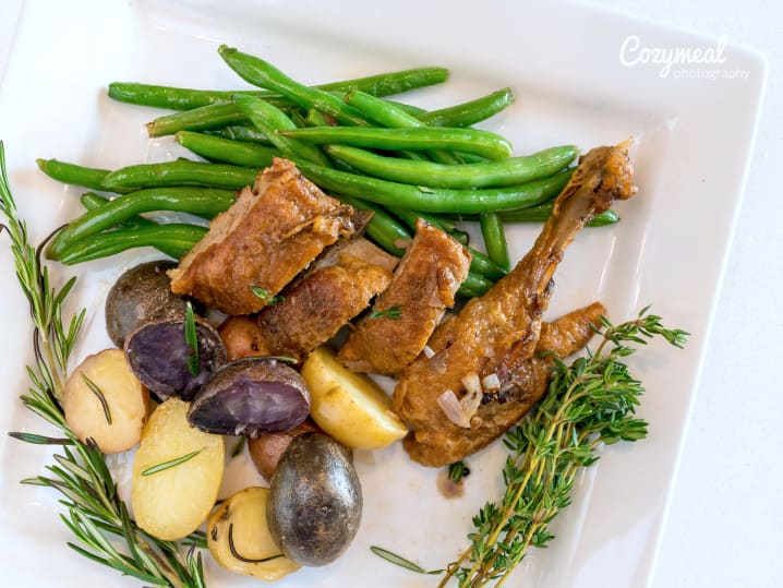 roast chicken with green beans and potatoes