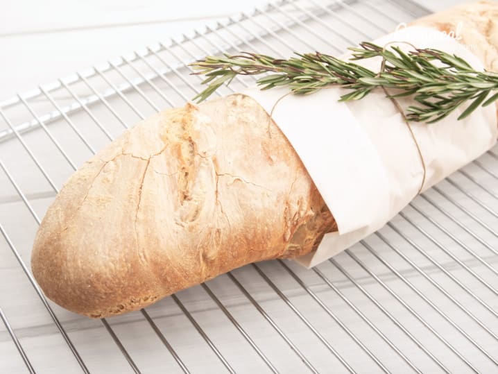 rosemary bread loaf