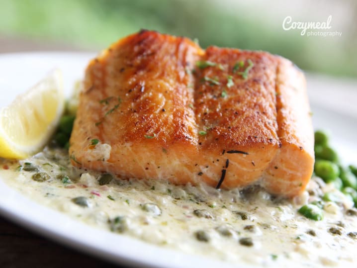 salmon with lemon