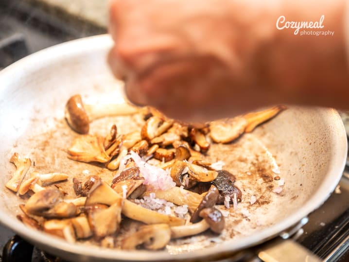 sauteing mushrooms